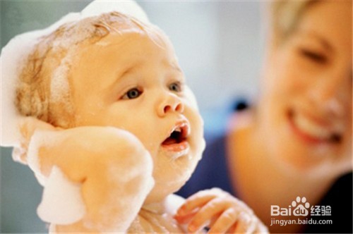 美眉们经常使用的化妆蛋如何清洗呢？