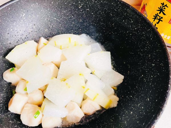 外婆乡鱼丸葱冬瓜