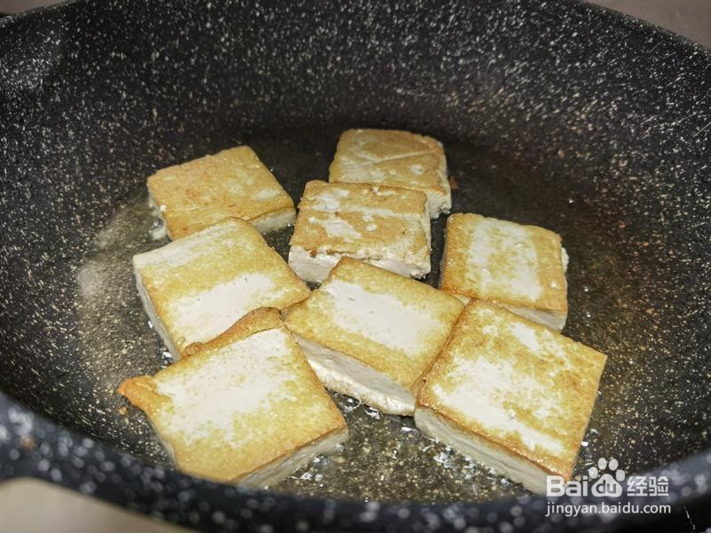 浓香味重的鱼头煲的做法