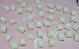 牛奶小馒头的做法