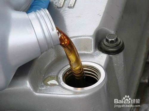 <b>保养剩余的机油应该如何保存</b>