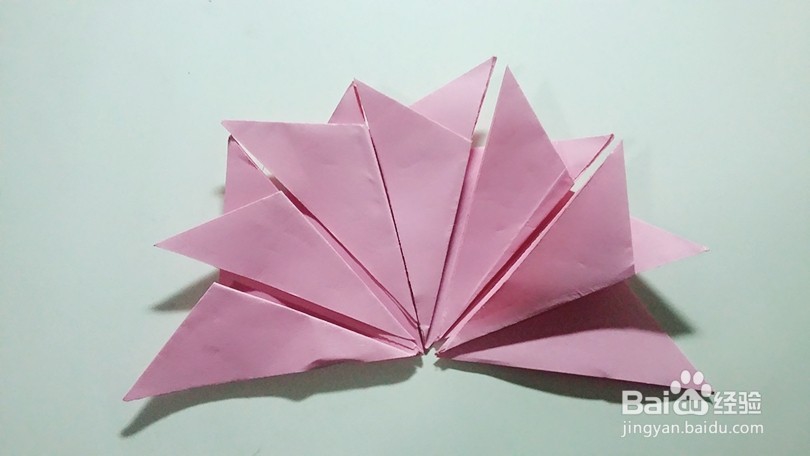 教师节的礼物------如何彩纸折叠一朵康乃馨