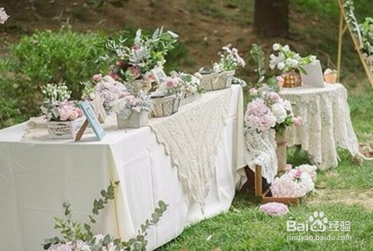 低成本打造独特的婚礼—DIY