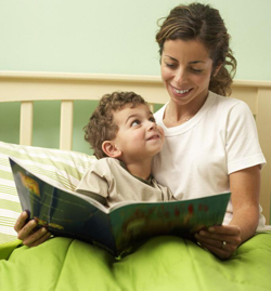 给宝宝念故事书有什么小技巧？