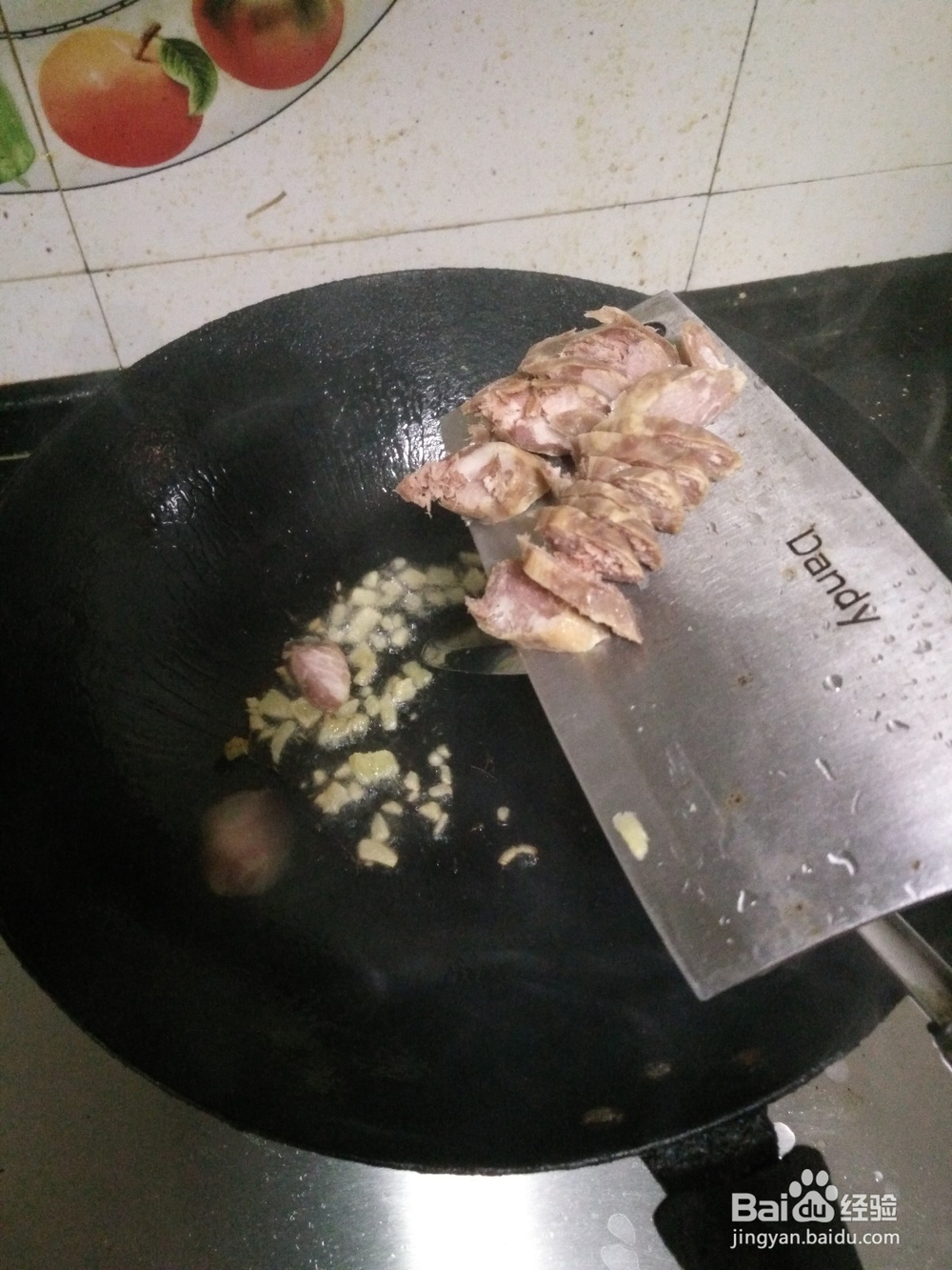 香肠炒土豆丝怎么做好吃