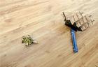<b>怎样选购实木复合地板</b>