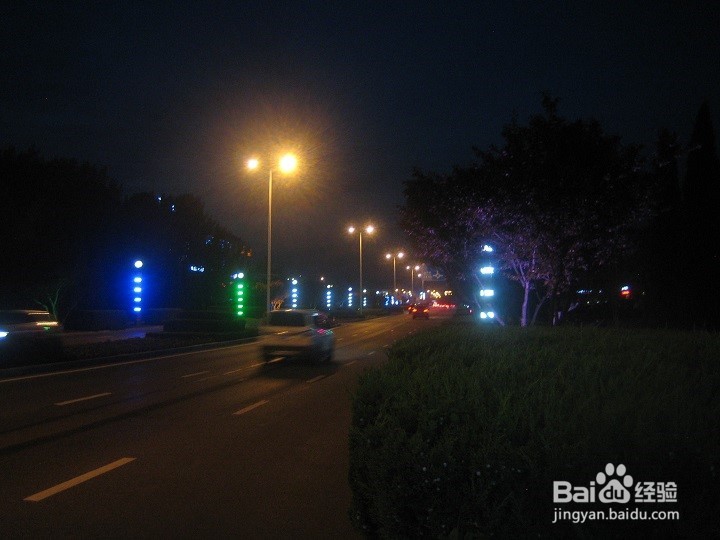 旅游的夜晚怎样拍夜景画面