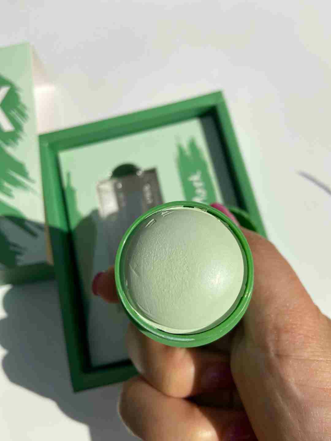 你以为这是固体胶？其实它是我的清洁面膜