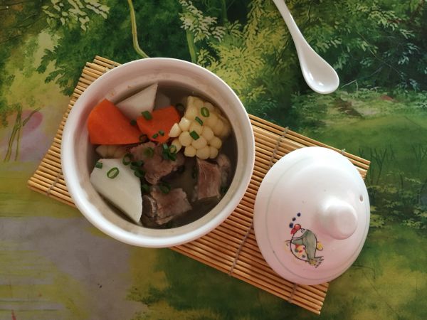 排骨山药玉米汤