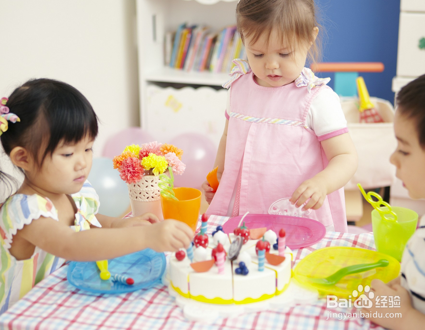 如何给宝宝过生日
