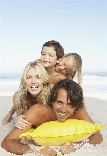 给宝宝喂药,千万别做这个危险动作