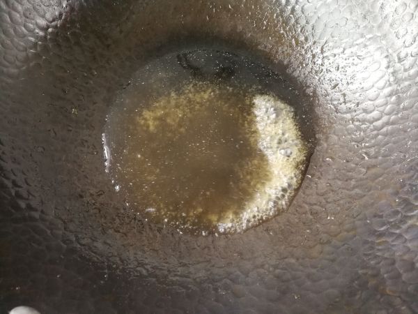 咸蛋黄肉末酿苦瓜