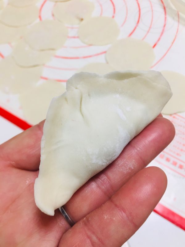 芹菜香菇鲜肉饺子