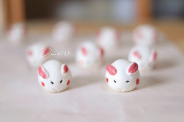 小白兔豆沙汤圆