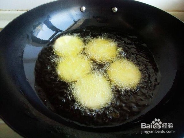 如何自制南瓜蓝莓馅饼