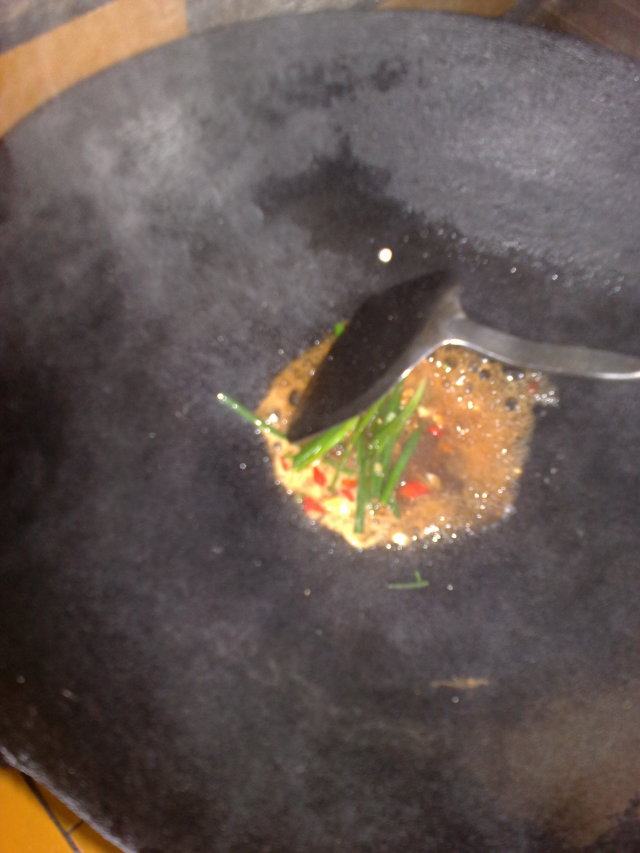 清蒸罗非鱼这样做更好吃！