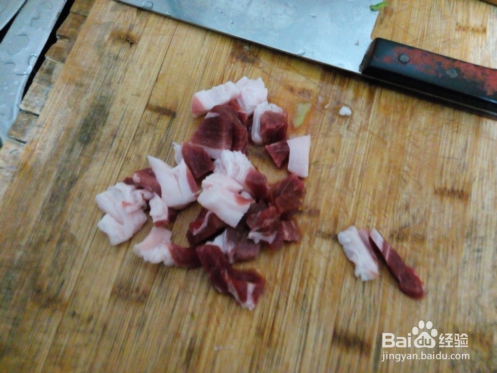 青椒炒肉怎么做 青椒炒肉怎样做