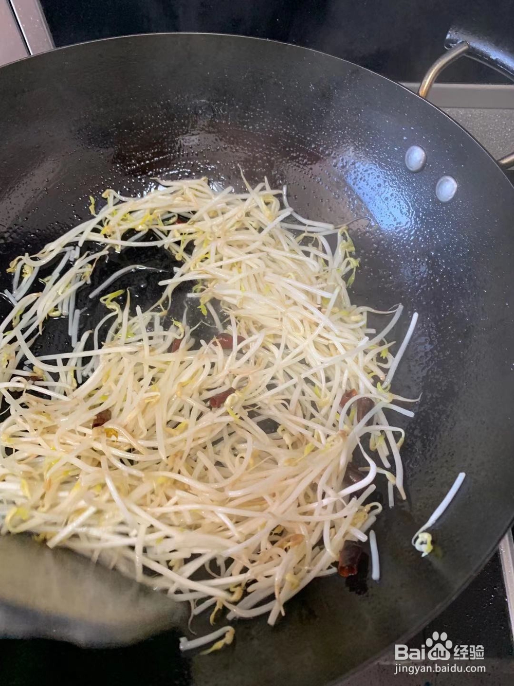 极味家常菜:韭菜炒豆芽