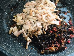 家常鱼香肉丝的做法