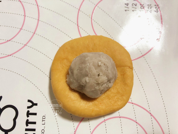 南瓜芋泥小方包