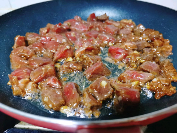 蚝油芦笋牛肉粒