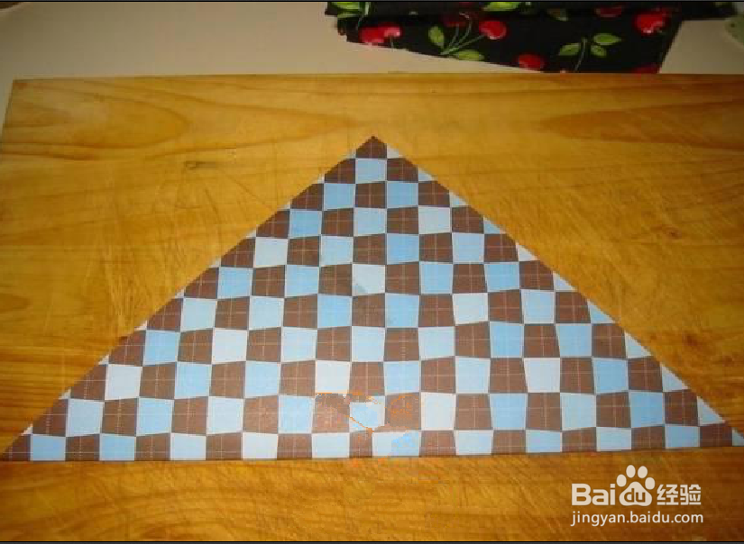 如何制作一朵纸玫瑰花?