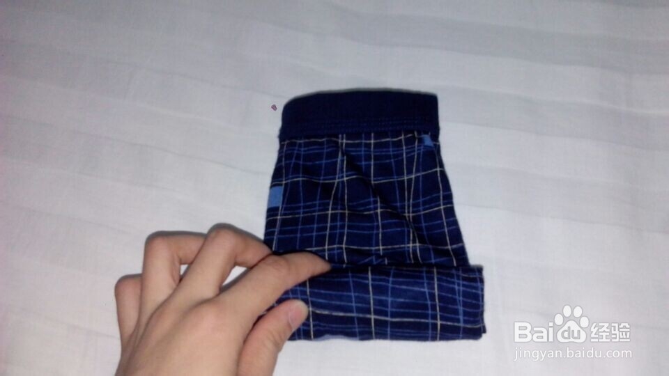 如何简单叠衣服,裤子,袜子,内裤