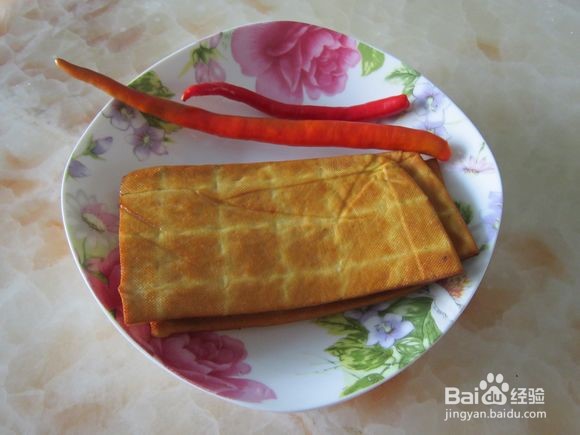 如何烹饪健康美味的香干蒜蒿炒肉丝