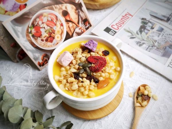 酸奶燕麦脆南瓜杯