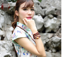 小叶紫檀手串佩戴方法