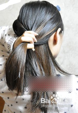 简单韩式盘发轻松盘出秋季时尚