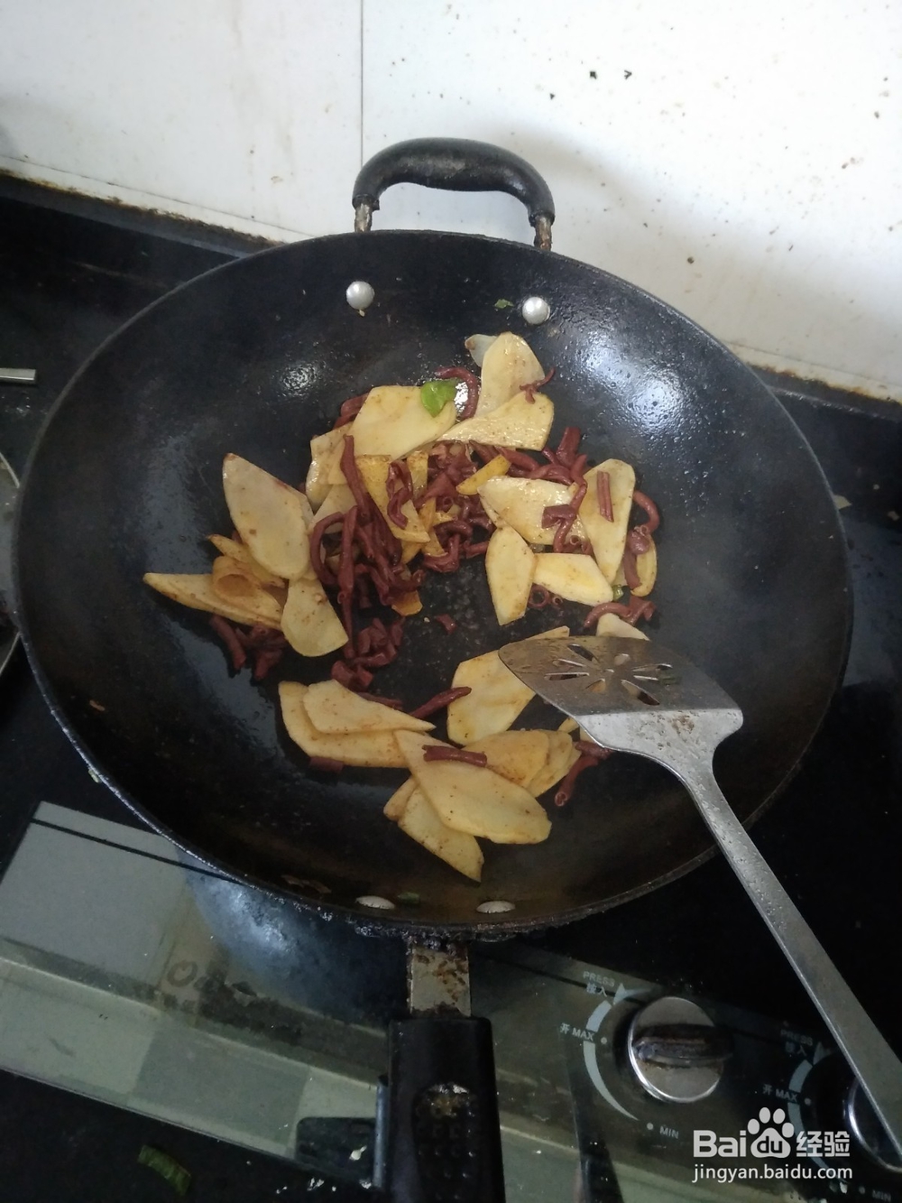 鸭肠炒青椒土豆片