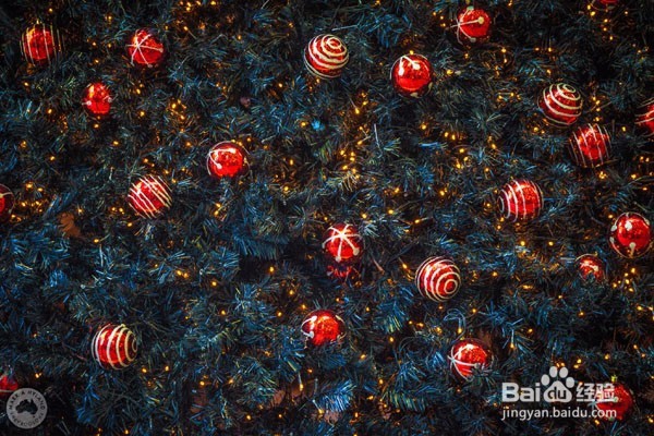 绚丽圣诞节狂欢海报图片的PS教程