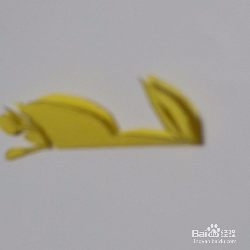 郁金香花朵剪纸手工教程