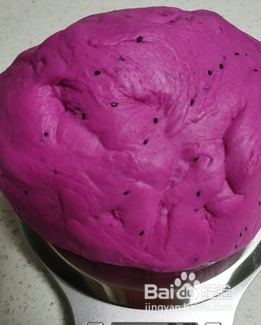 火龙果吐司的简单做法