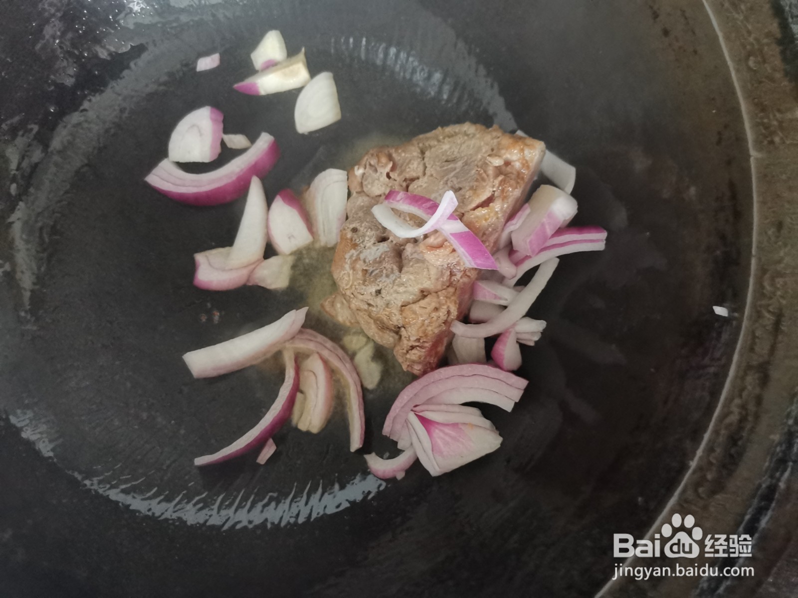 牛腩炖倭瓜土豆