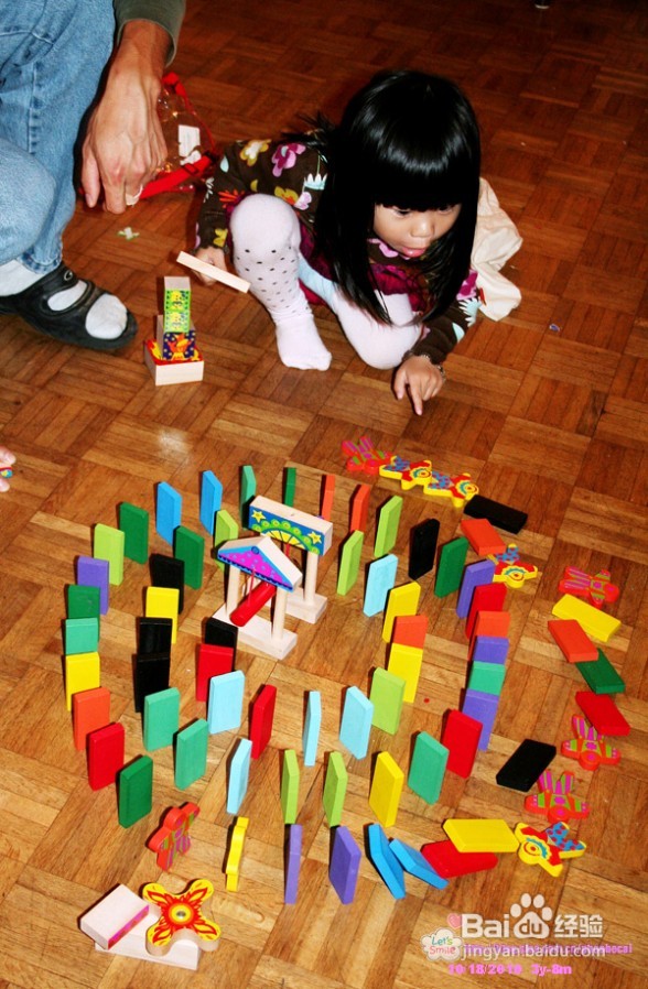 幼儿园学什么&家里玩什么(组图)