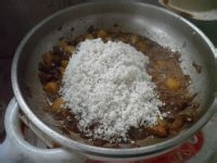 美食做法红烧肉焖饭
