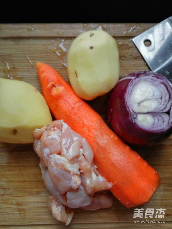 鸡肉咖喱盖浇饭