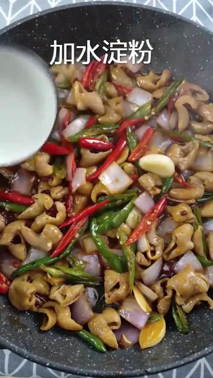 香辣肥肠怎么做