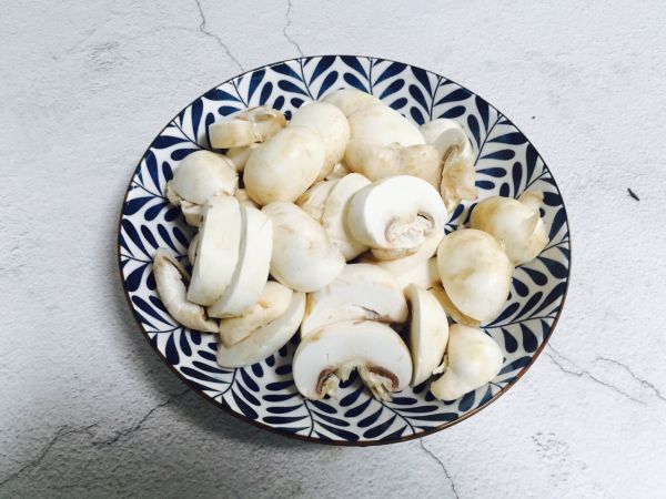 西兰花小炒口蘑