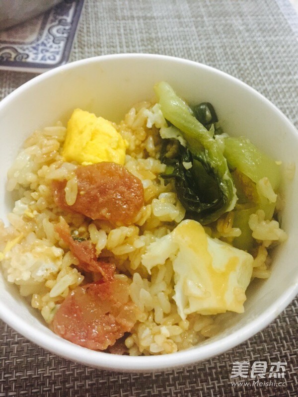 广式甜腊肠煲仔饭