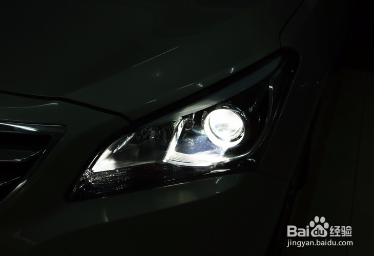 告别原车蜡烛,名图升级Q5改灯作业