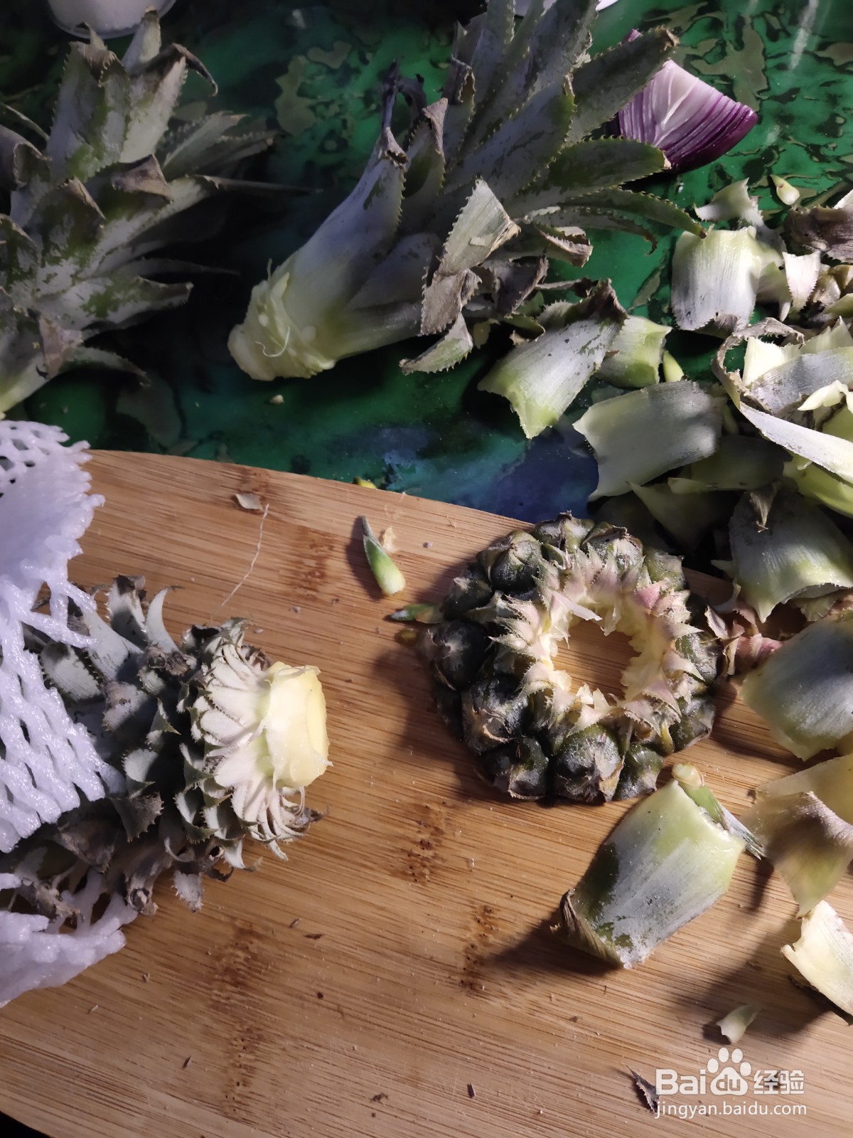 吃剩的菠萝头盆栽