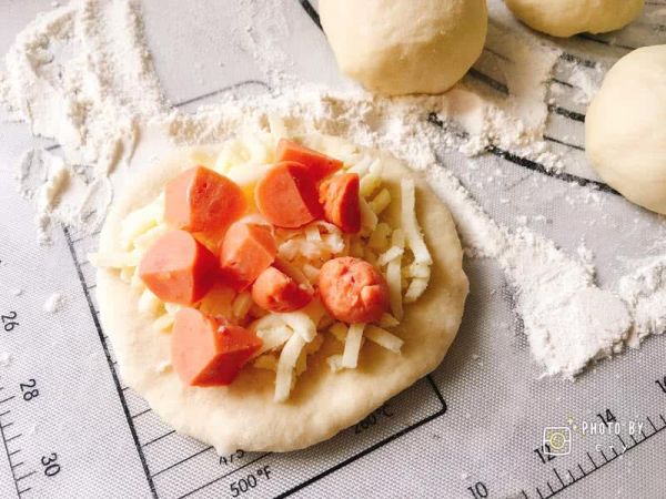 火腿芝士熔岩面包