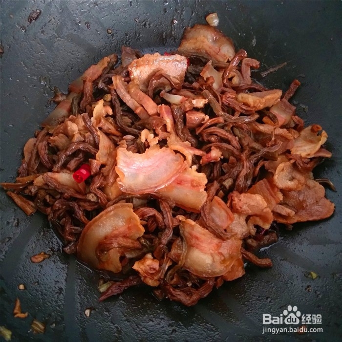 腊肉炖干豆角的做法
