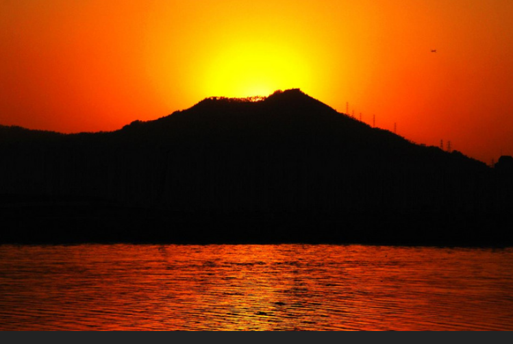 日暮和夜幕的“暮”为什么不是同一个字