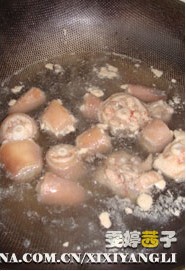 香辣黄豆猪尾煲