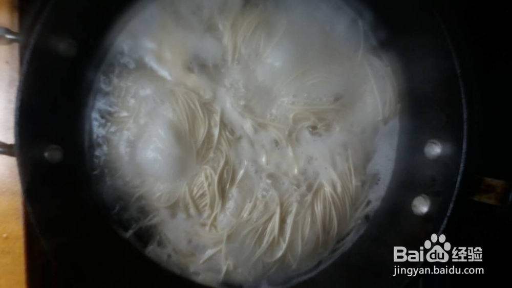 鸡蛋挂面的作法