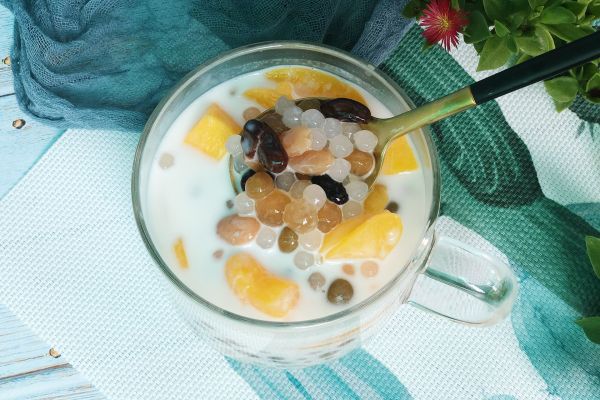 珍珠西米蜜豆椰汁